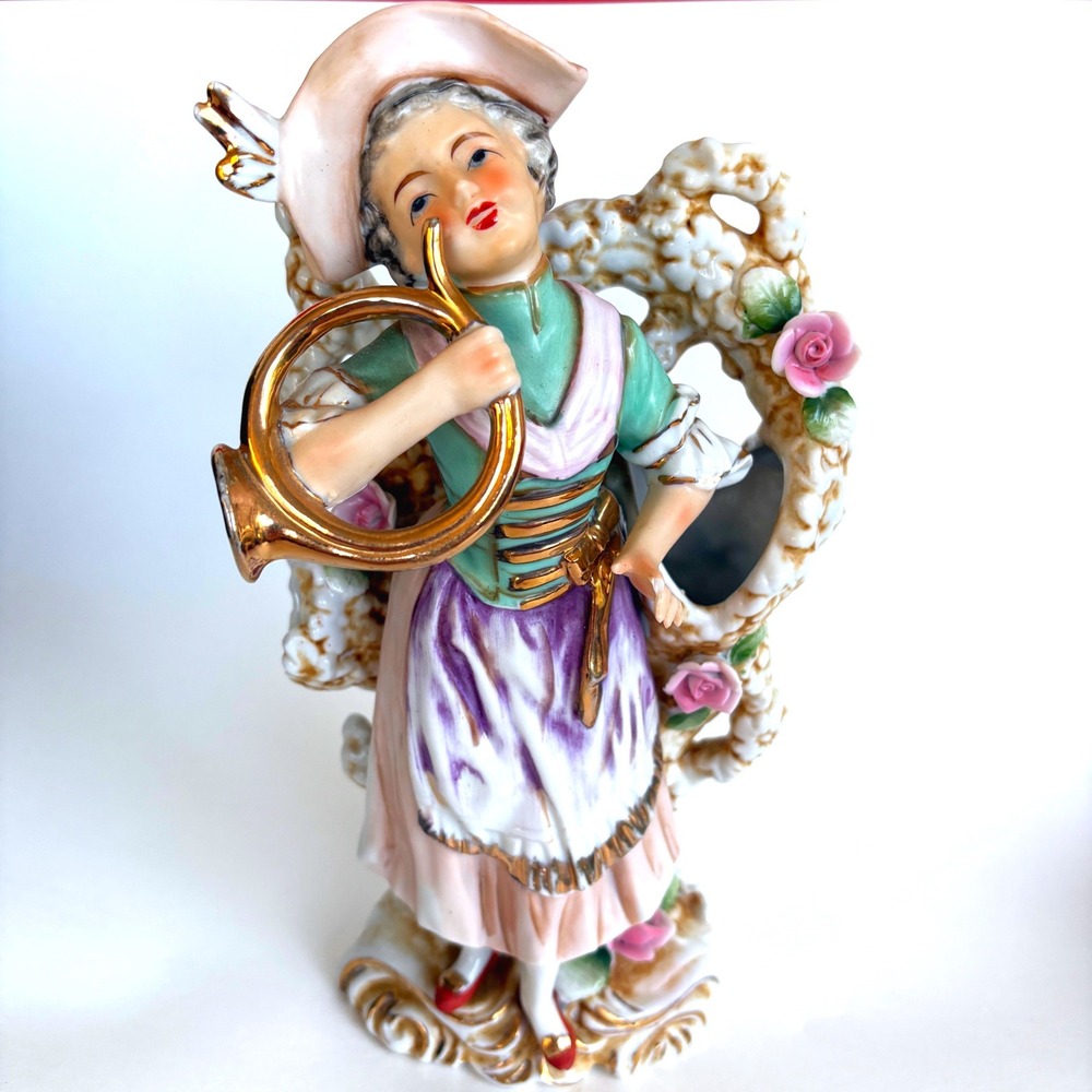 Vintage Porcelain Lady‎ Figurine Capodimonte Style Woman w Horn Lace Dress